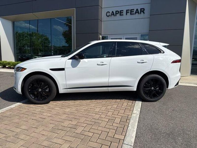 2026 Jaguar F-PACE R-Dynamic S