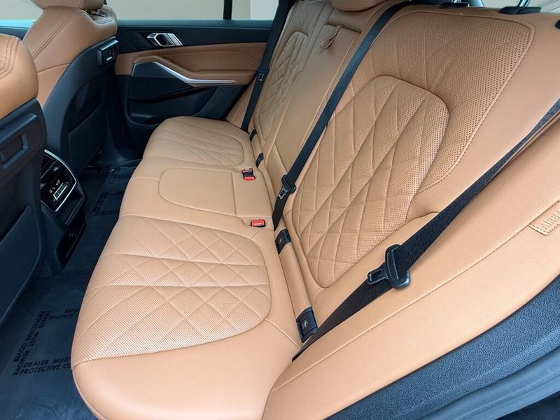 2023 BMW X5 xDrive40iImage 32