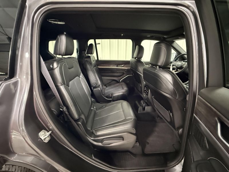 Used 2026 Jeep Grand Cherokee L Limited ReserveImage 10