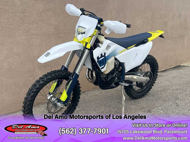 2024 HUSQVARNA FE 350W  in a WHITE exterior color. Del Amo Motorsports of Los Angeles (562) 262-9181 delamomotorsports.com 