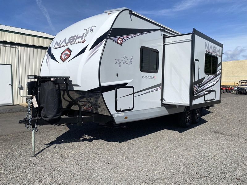 2024 NASH 24M  in a ELEGENT TRUFFLE exterior color. Legacy Powersports 541-663-1111 legacypowersports.net 