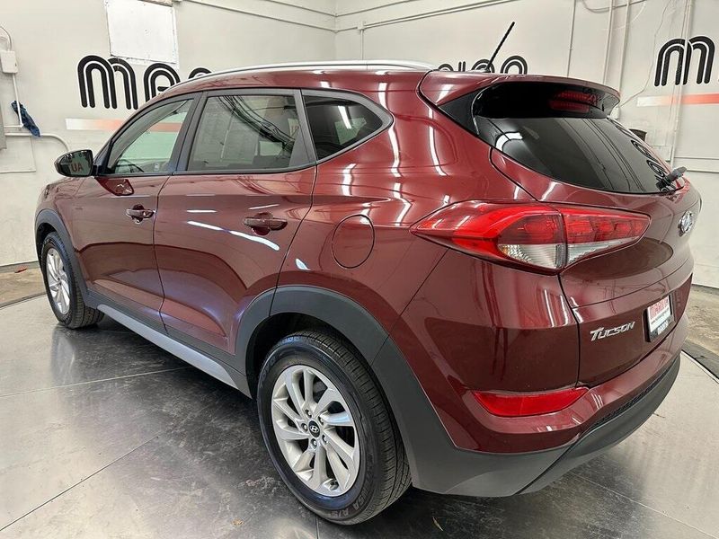 2017 Hyundai Tucson SEImage 11