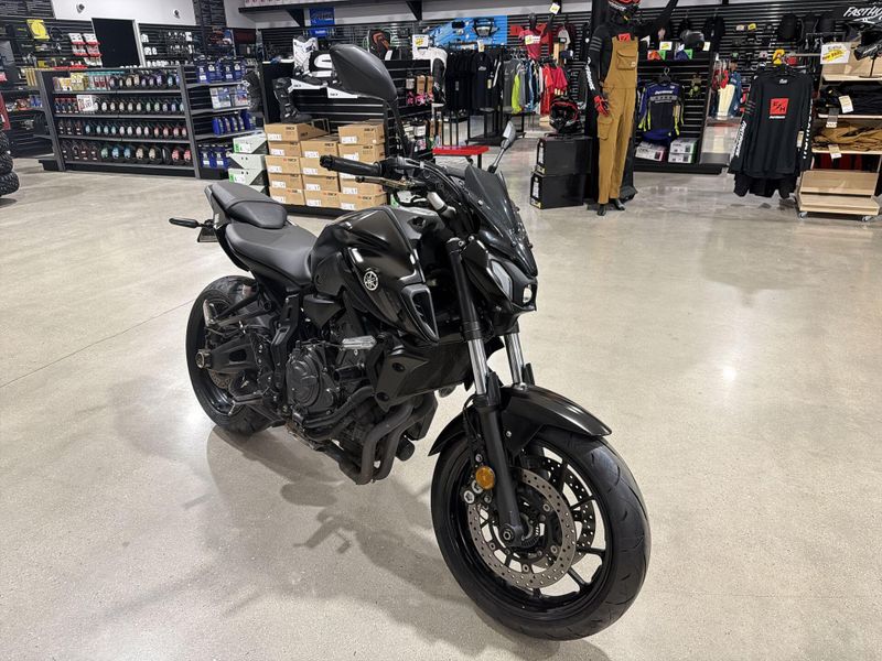 Used 2024 Yamaha MT 07 Image 11