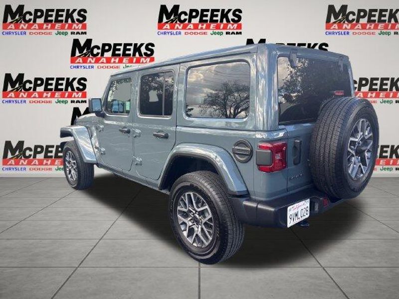 Used 2026 Jeep Wrangler SaharaImage 3
