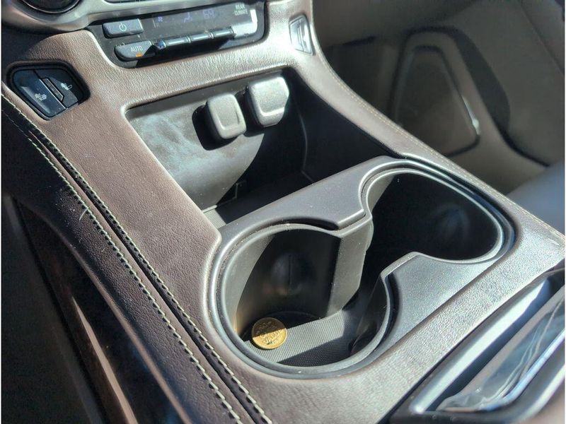 Used 2017 Chevrolet Tahoe LTImage 19