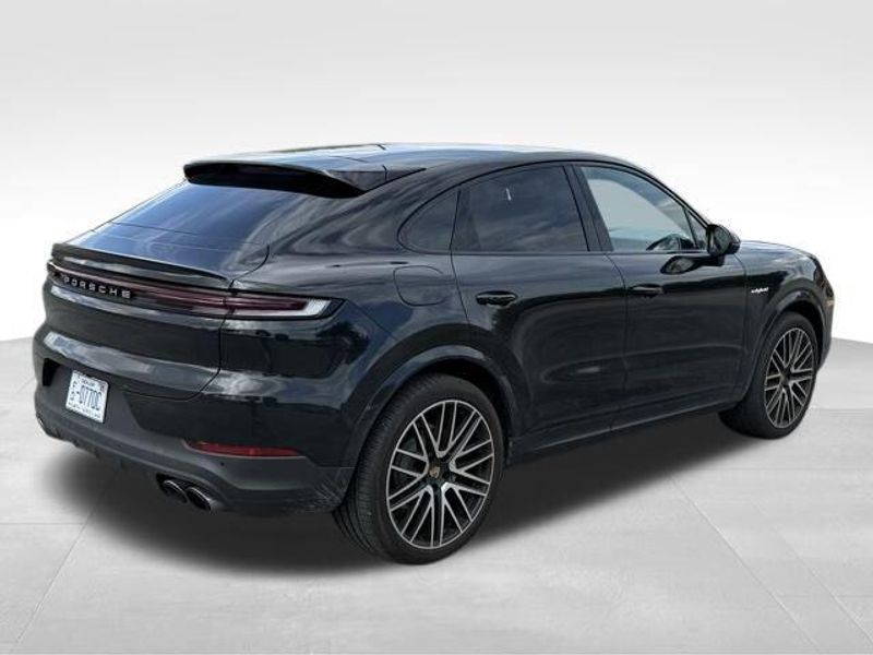 Used 2024 Porsche Cayenne E-Hybrid