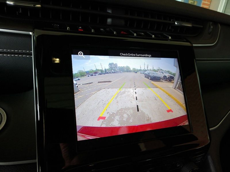 2023 Jeep Grand Cherokee L Altitude 4x4Image 23