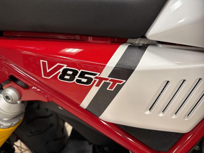 Used 2020 Moto Guzzi V85 TT E4 Image 28