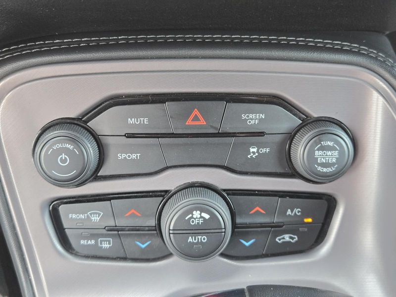 Used 2023 Dodge Challenger SXT RWD