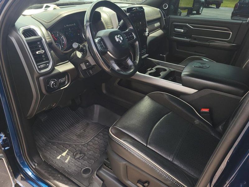 2023 RAM 3500 LaramieImage 27