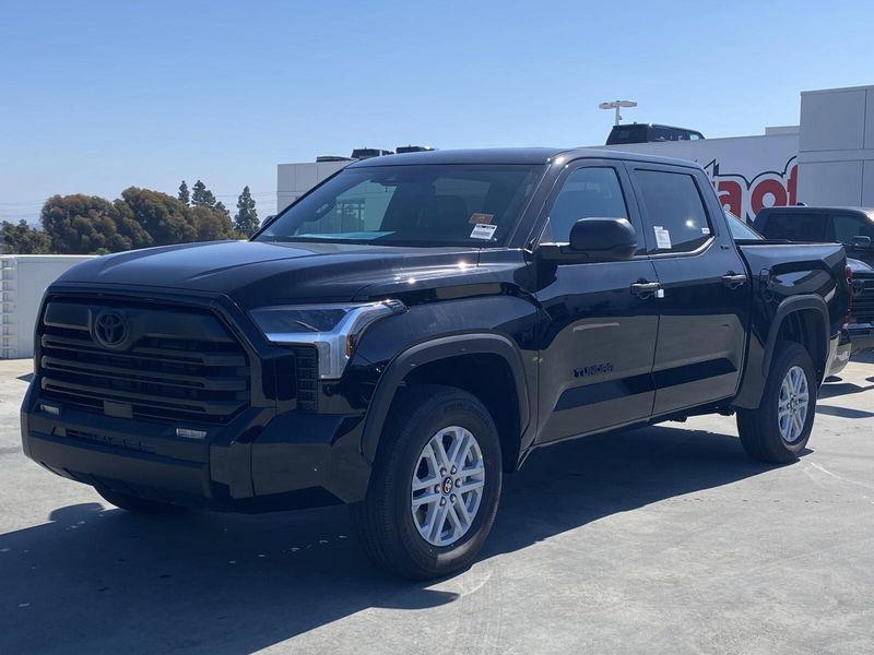 2025 Toyota Tundra SR5Image 6