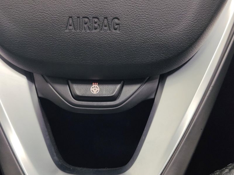 Used 2022 BMW 2 Series 228i xDrive w/Convenience/NavImage 9