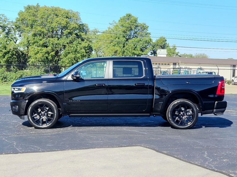 New 2027 RAM 1500 Limited Crew Cab 4x4 5'7' Box