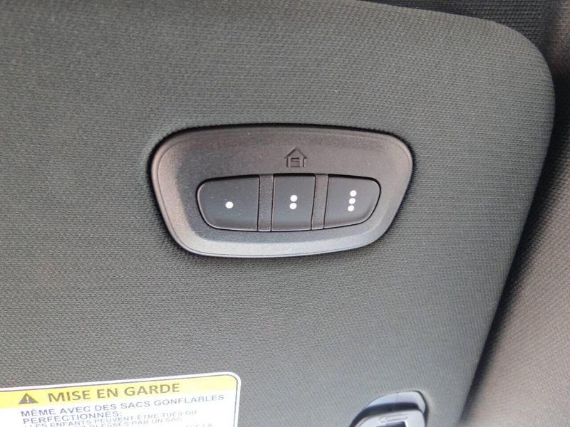 2025 RAM 1500 Laramie Crew Cab 4x4 5
