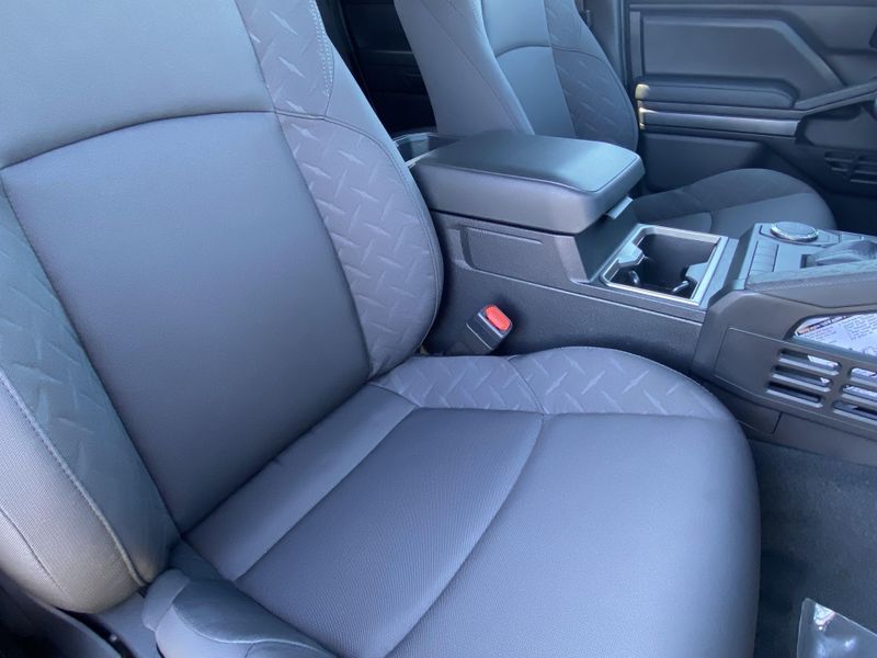 2025 Toyota Tacoma SR5Image 11