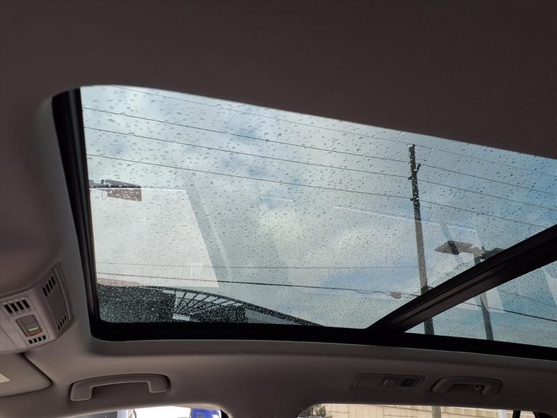 Used 2022 Volkswagen Tiguan 2.0T SEImage 7