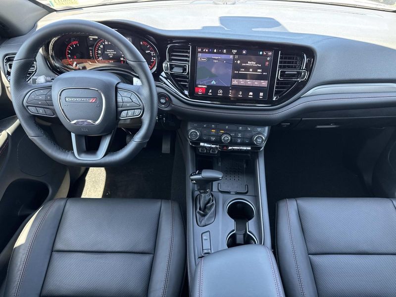 New 2026 Dodge Durango Gt Plus Awd Hemi V8