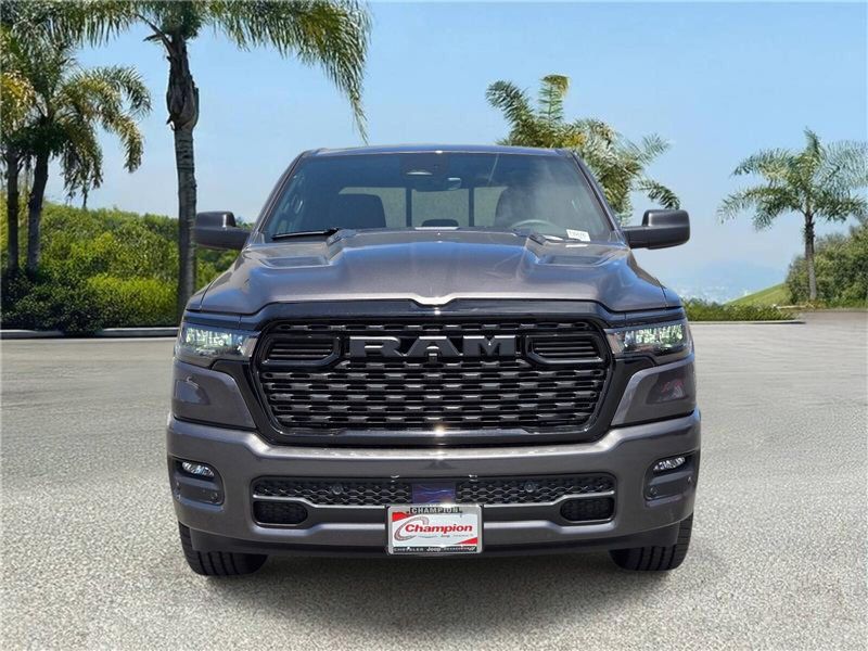 New 2026 RAM 1500 Express Crew Cab 4x4 5'7' Box