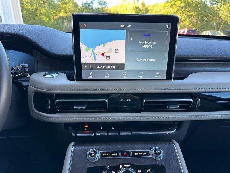 2021 Lincoln Aviator Reserve photo 8