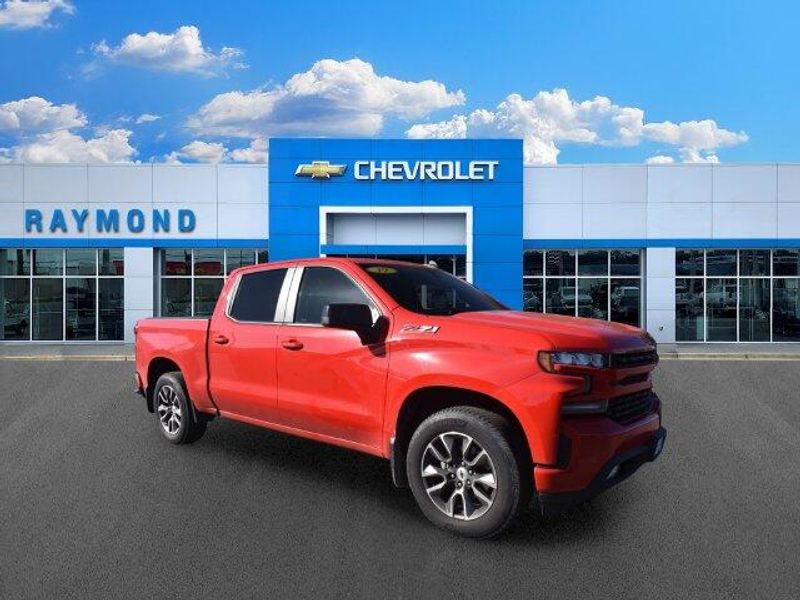 Used 2019 Chevrolet Silverado 1500 RSTImage 10
