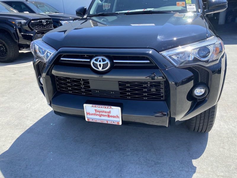 2023 Toyota 4Runner SR5Image 9