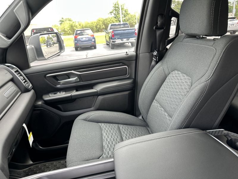 2025 RAM 1500 Big Horn Crew Cab 4x4 5