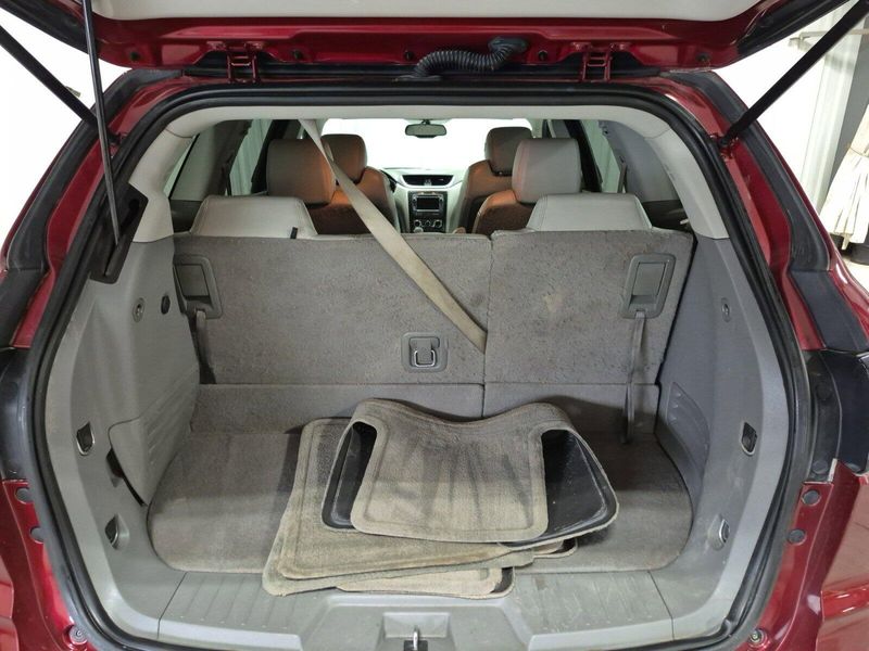 2016 Chevrolet Traverse LTImage 17