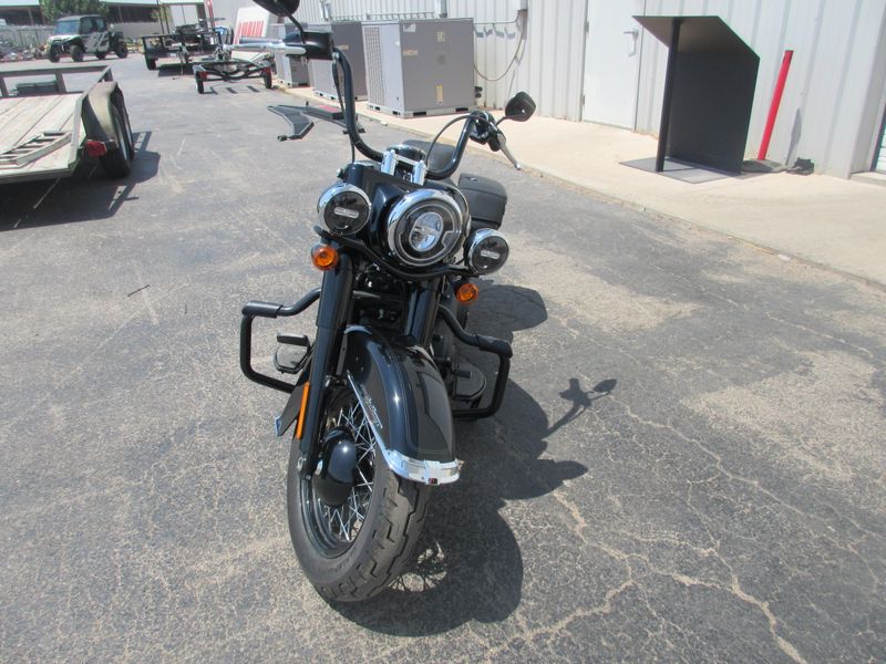 USED 2023 HARLEY SOFTAIL HERITAGE SOFTAIL CLASSIC 114 Image 7