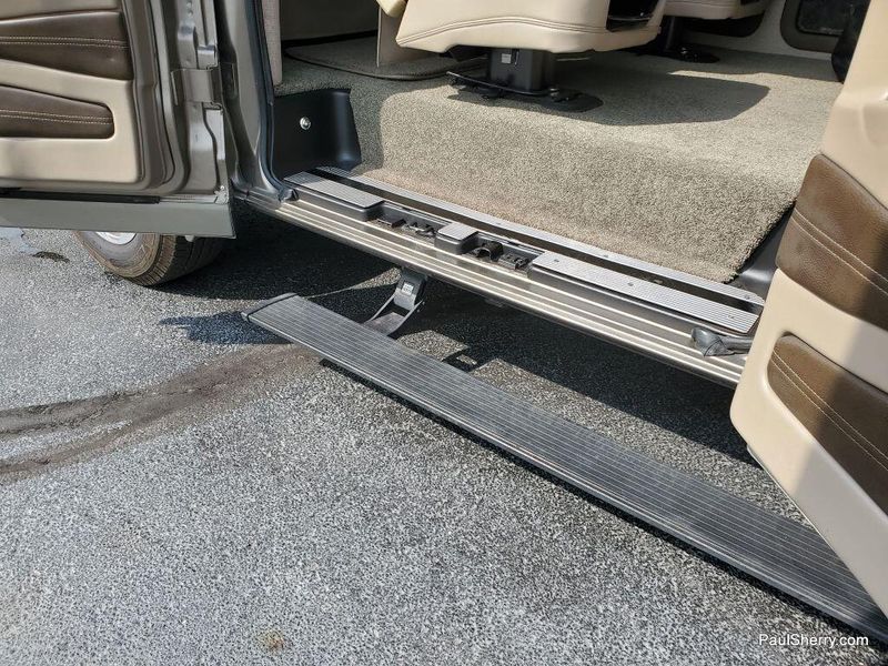 Used 2022 Chevrolet Express Cargo Image 13