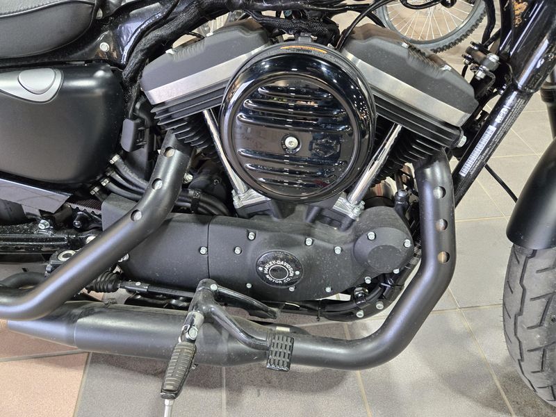 USED 2019 HARLEY SPORTSTER IRON 883 Image 9