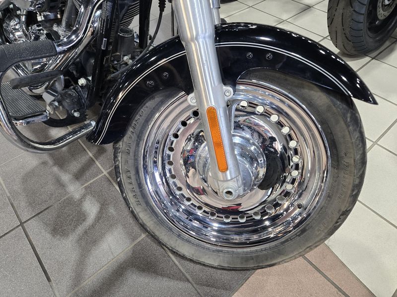 USED 2014 HARLEY SOFTAIL FAT BOY Image 15