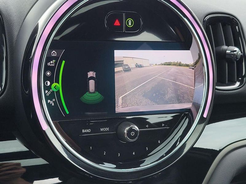 2021 MINI Countryman ClassicImage 16
