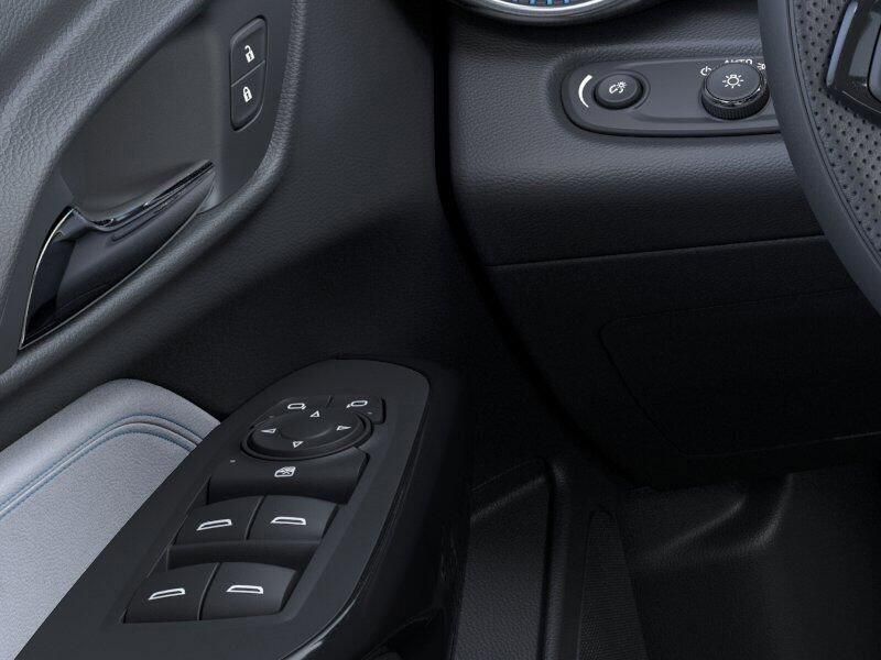New 2025 Chevrolet Trax LTImage 22