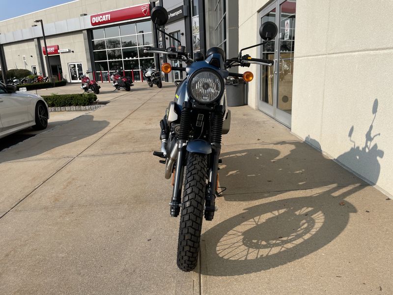 2023 Royal Enfield SCRAM 411  in a SKYLINE BLUE exterior color. Cross Country Powersports 732-491-2900 crosscountrypowersports.com 