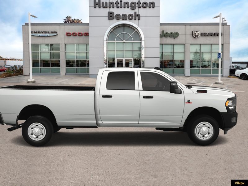 2024 RAM 2500 Tradesman Crew Cab 4x4 Long BoxImage 9