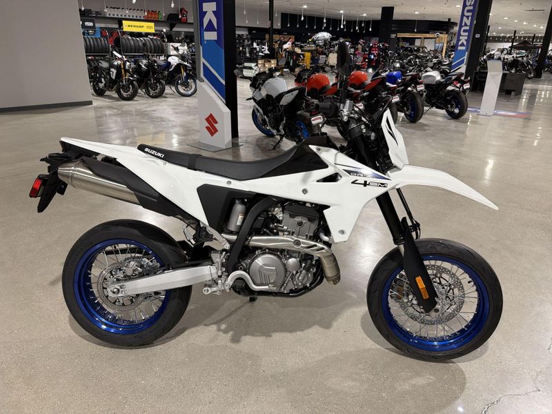 New 2025 Suzuki DR-Z4SM Image 10