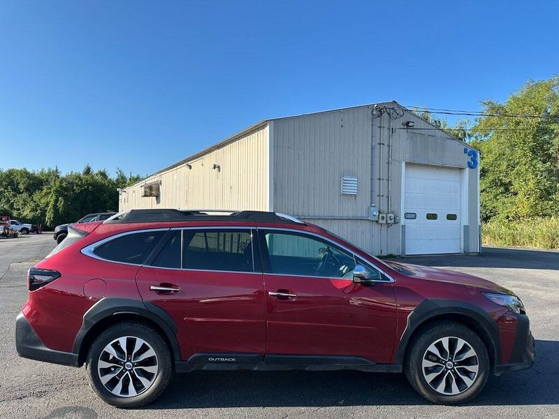 2023 Subaru Outback Touring XT photo 4