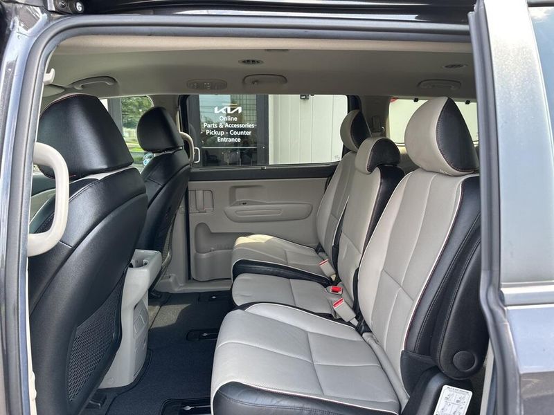 Used 2021 Kia Sedona EXImage 22