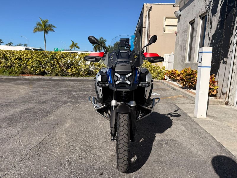 2025 BMW R 1300 GS AdventureImage 2