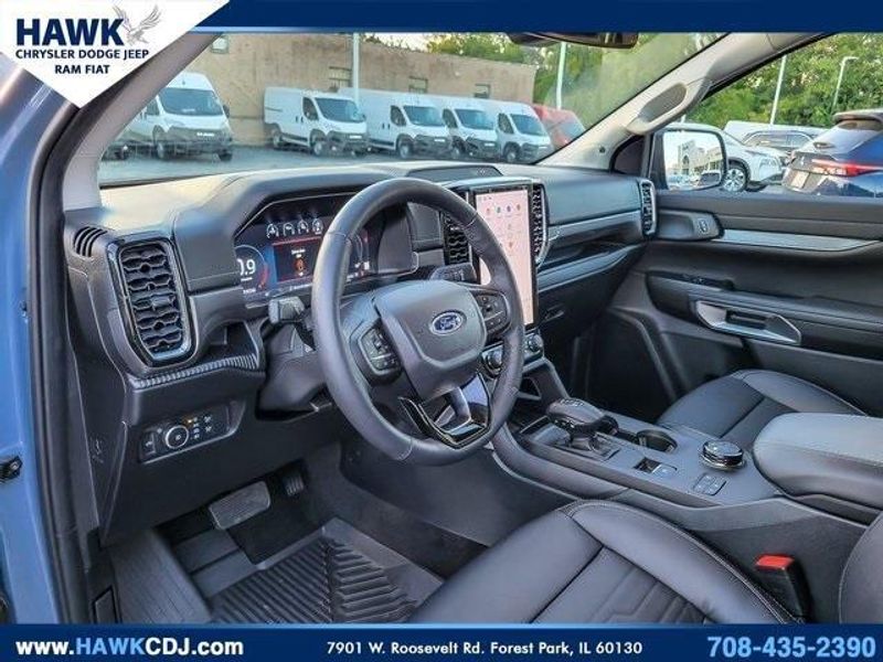 2024 Ford Ranger Lariat photo 8