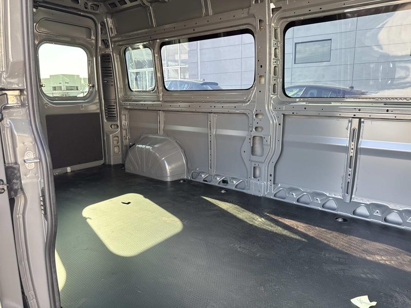 New 2026 RAM Promaster 2500 Slt+ Window Van High Roof 159' Wb