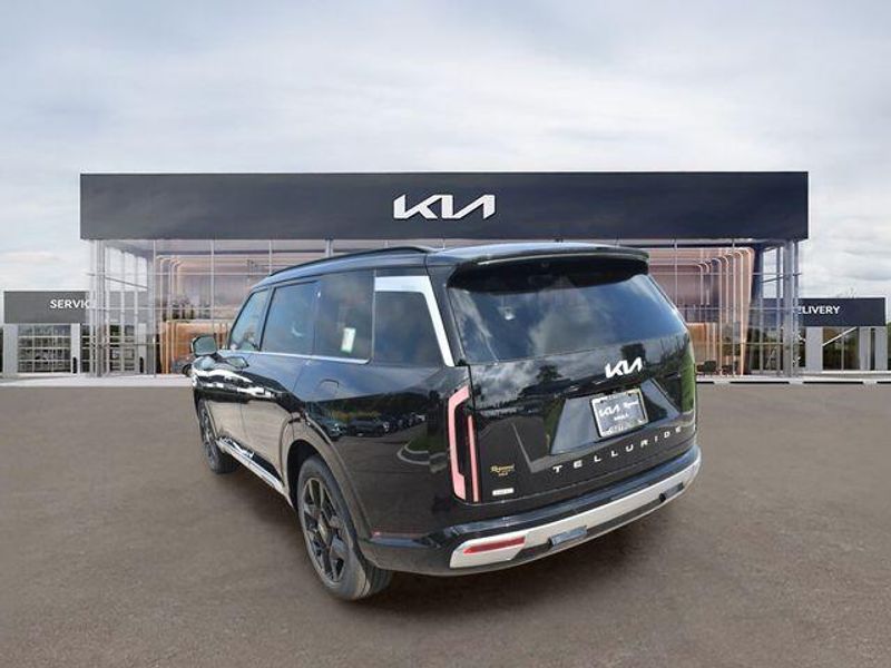 New 2027 Kia Telluride Hybrid SX PrestigeImage 6
