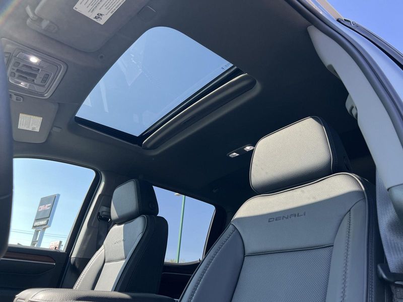 2026 Gmc Sierra 1500 Denali photo 37