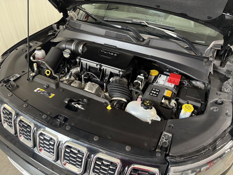 Used 2024 Jeep Compass LimitedImage 19