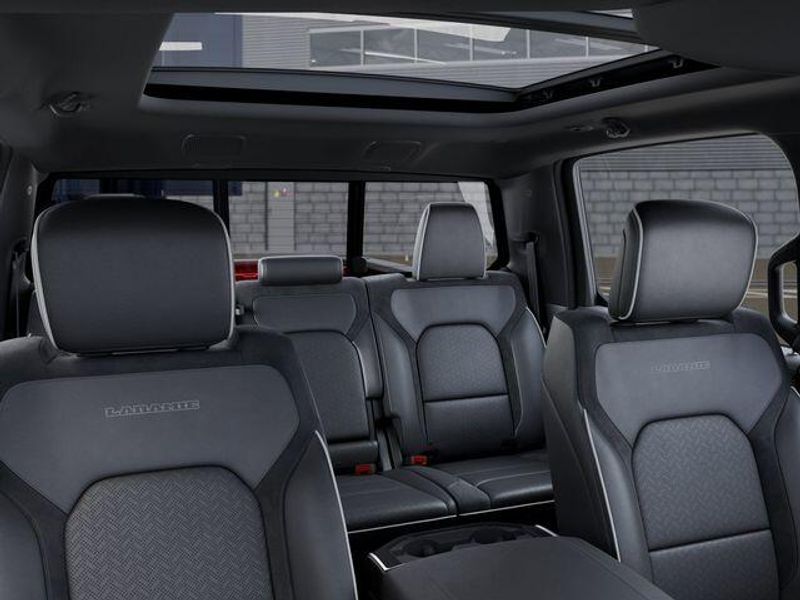 New 2026 RAM 1500 Laramie Crew Cab 4x4 5