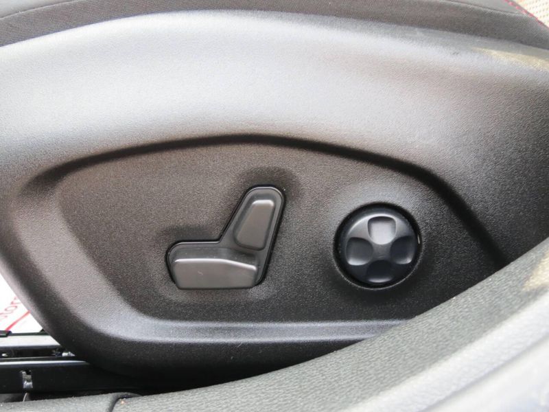 Used 2023 Dodge Hornet GT Plus AWD 4dr CrossoverImage 13