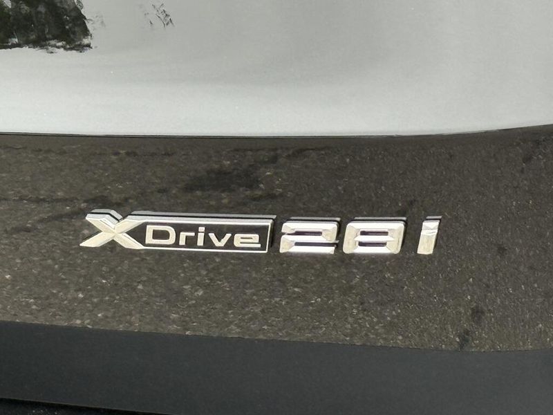 2025 BMW X1 xDrive28iImage 14