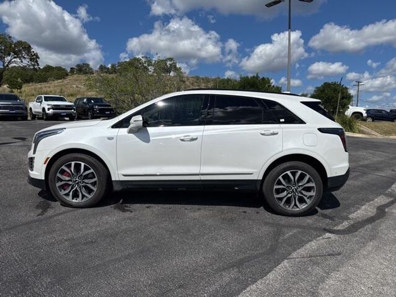 2023 Cadillac XT5 Sport photo 8