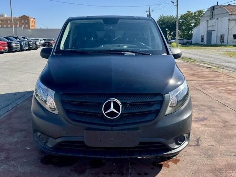 Used 2019 Mercedes-Benz Metris PassengerImage 2