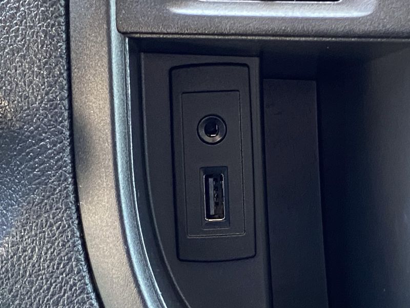 2017 Mercedes-Benz Metris Passenger Van PassengerImage 23